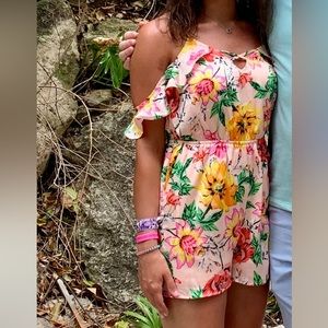 Express Floral Romper Size XS